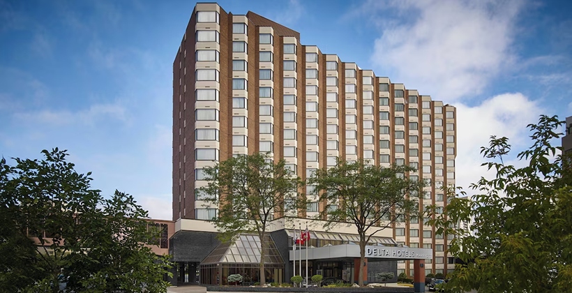 Shop & Stay with Delta Hotels by Marriott Toronto Mississauga