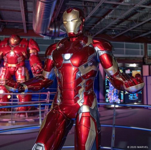 Iron man mark xlvi statue