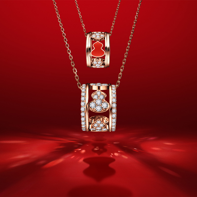 Qeelin neckpiece