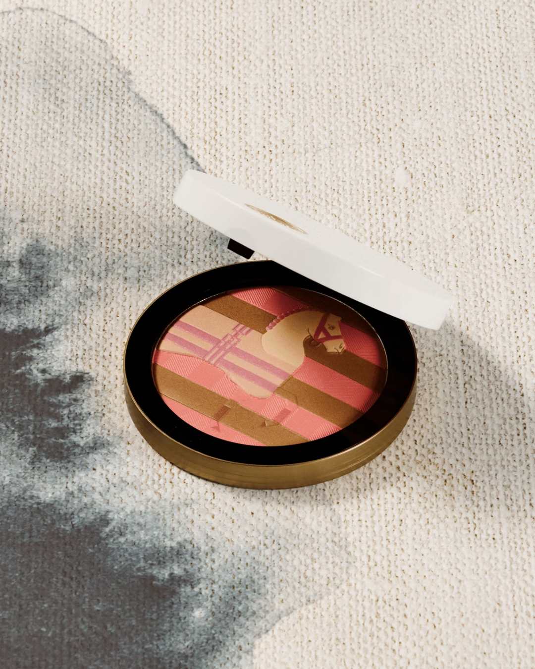 Holt Renfrew Beauty