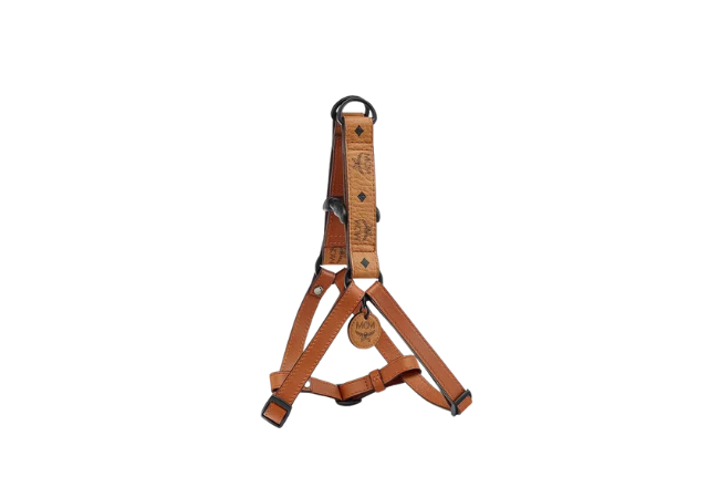 Pet Harness in Visetos at MCM